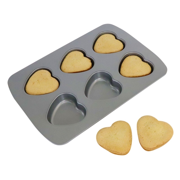 6 Cup Heart Pan
